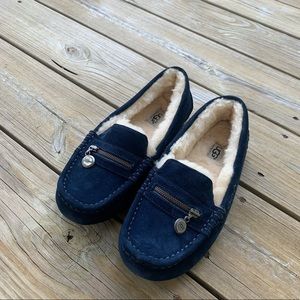 UGG Ansley Slipper Moccasins, Navy with Charms